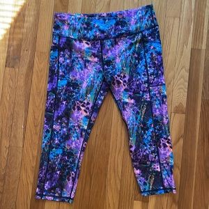 CVG leggings size XL
